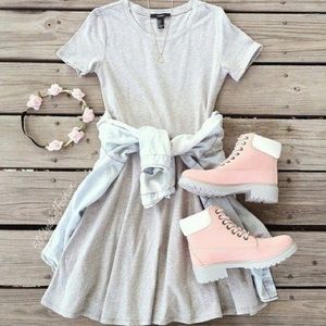 Meet your Posher, Caitlynne